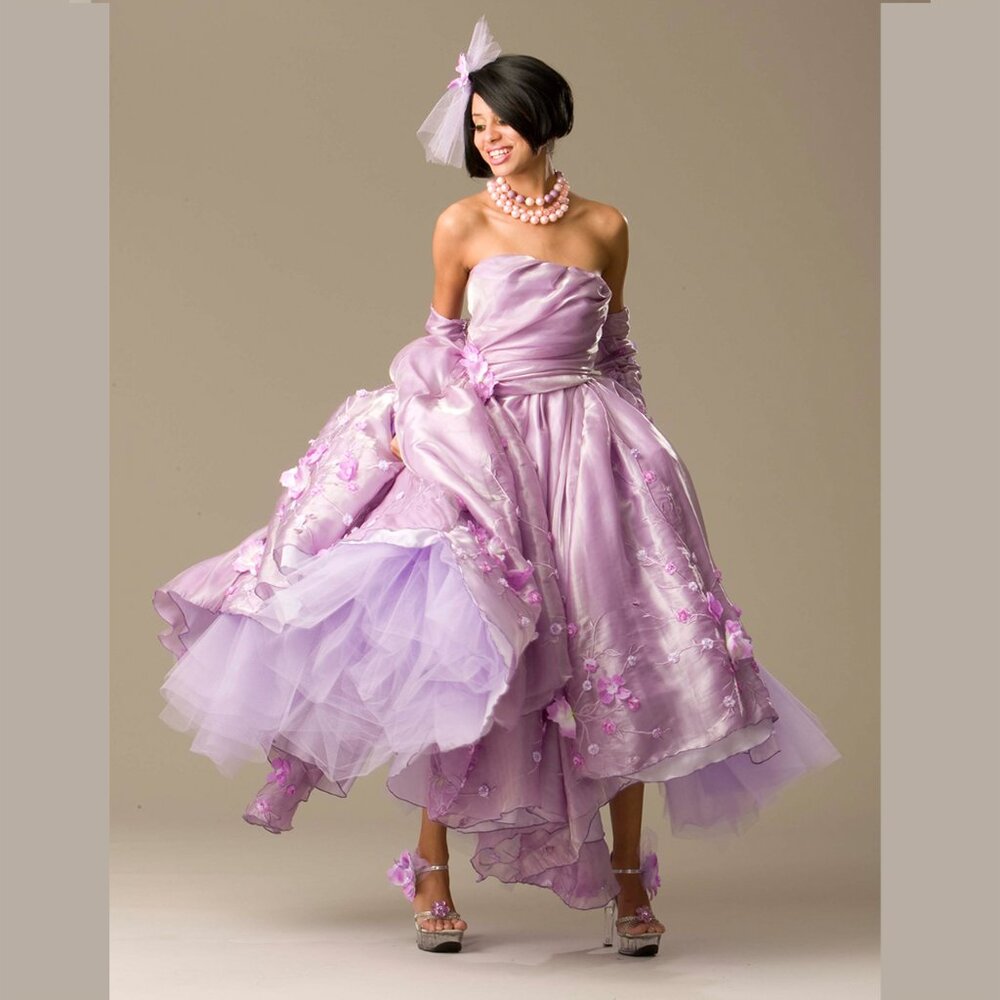 STRAPLESS LAVENDER BALL GOWN - Picture 7 of 13